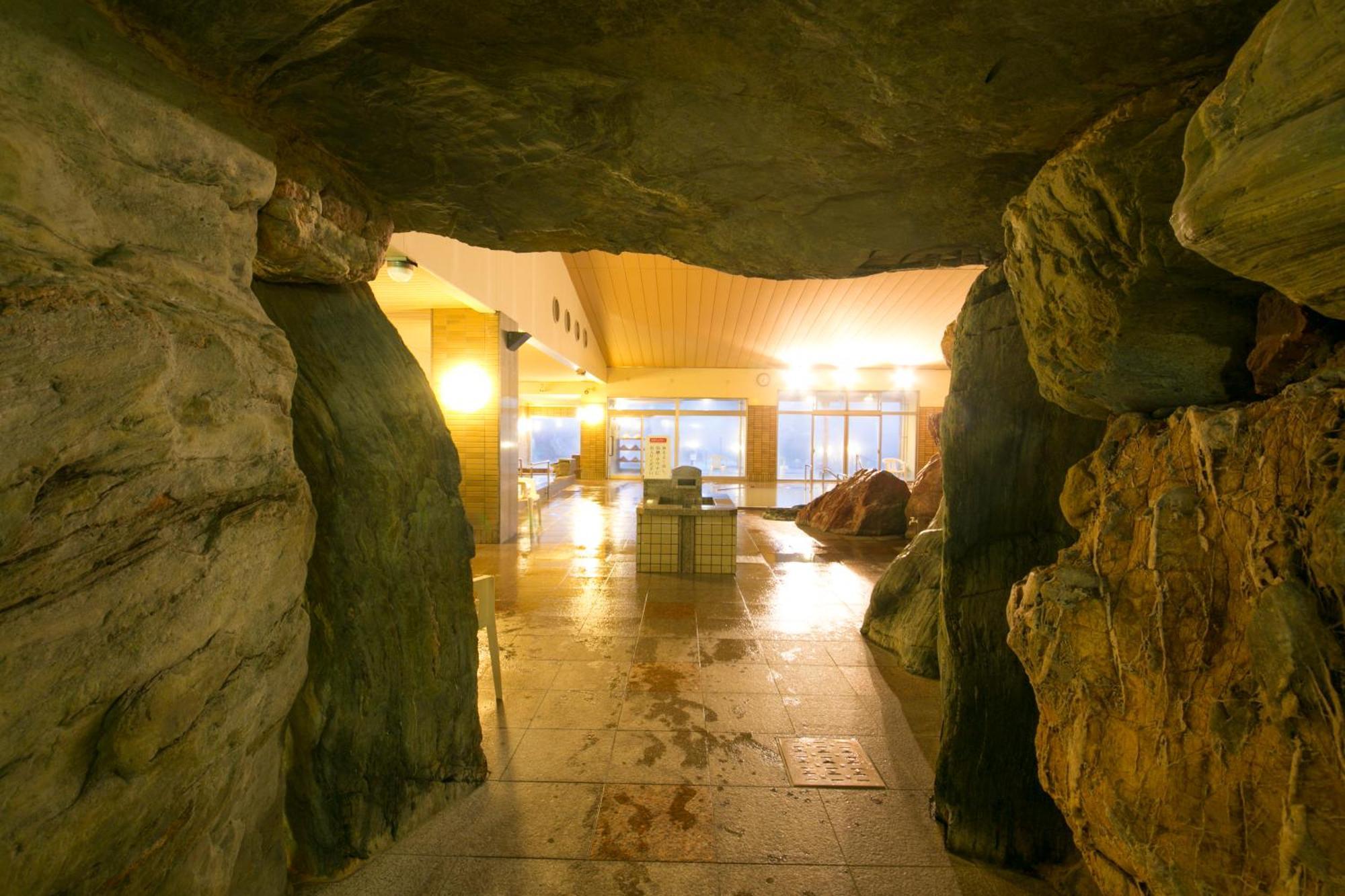 Kintarou Onsen Hotel Uozu Ngoại thất bức ảnh