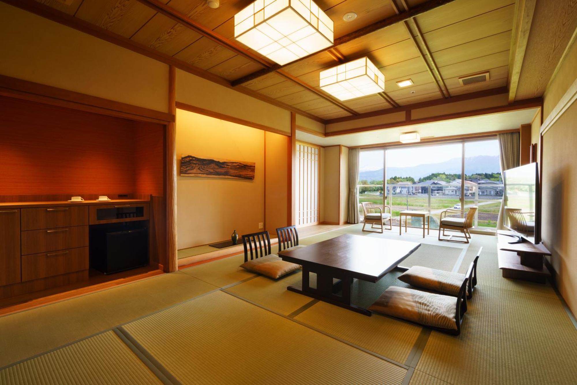 Kintarou Onsen Hotel Uozu Ngoại thất bức ảnh