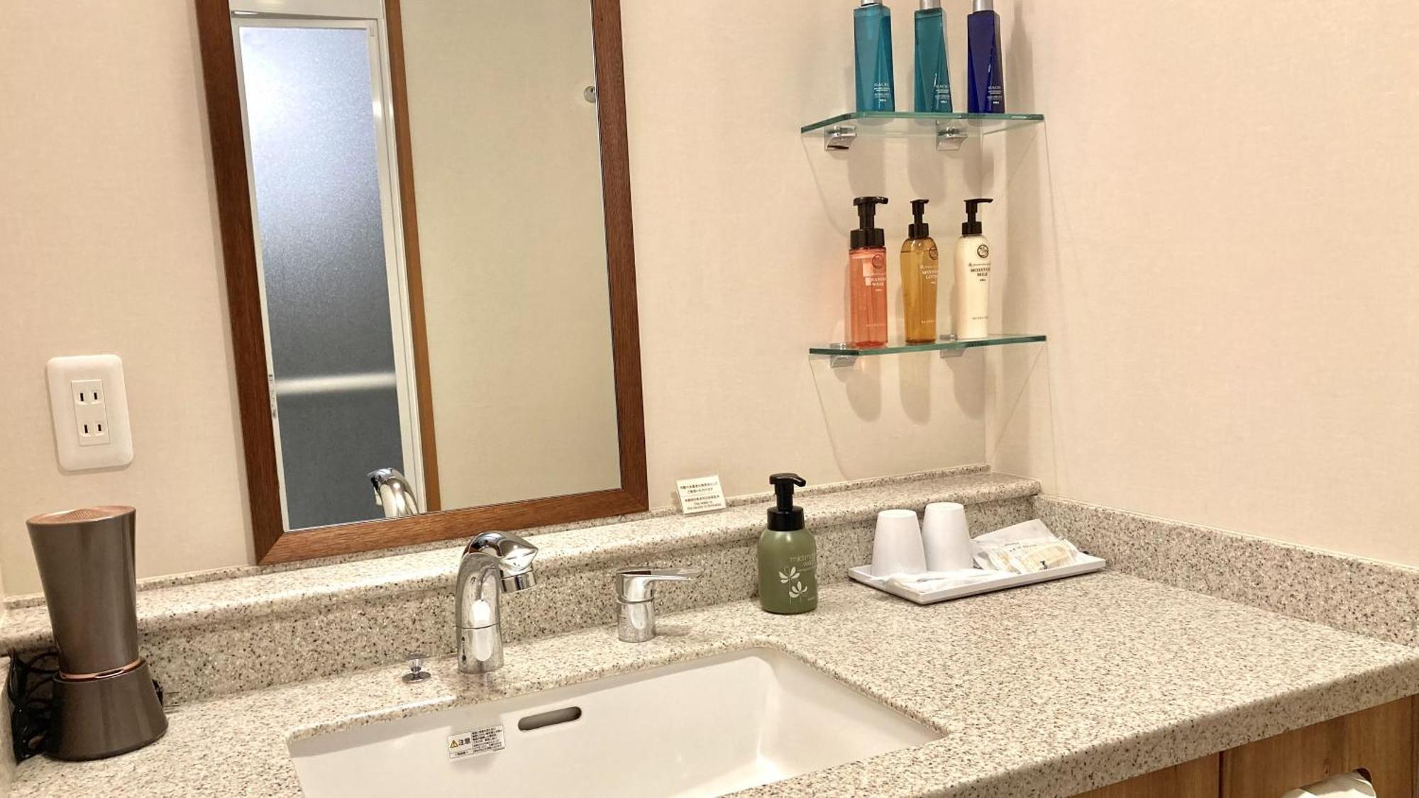 Kintarou Onsen Hotel Uozu Ngoại thất bức ảnh